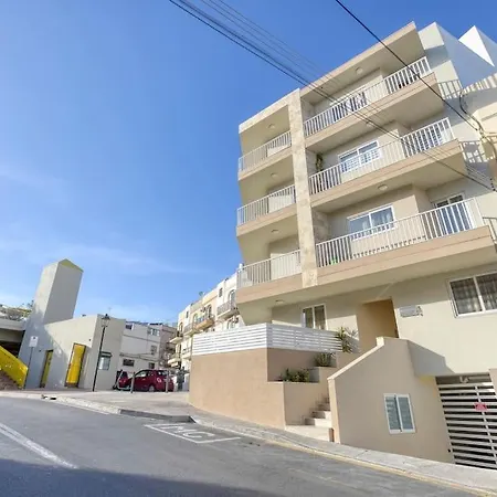 شقة A 3br Sky Penthouse With Private Pool & Bbq By 360 Estates Hamrun