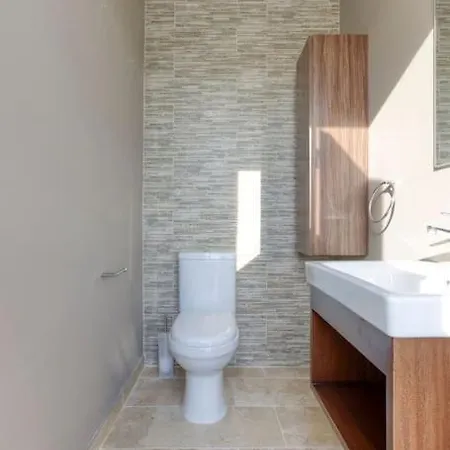 Apartamento A 3br Sky Penthouse With Private Pool & Bbq By 360 Estates